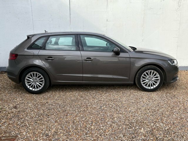 Audi A3 2.0 Tdi Se Technik Sportback Eur Grey #6