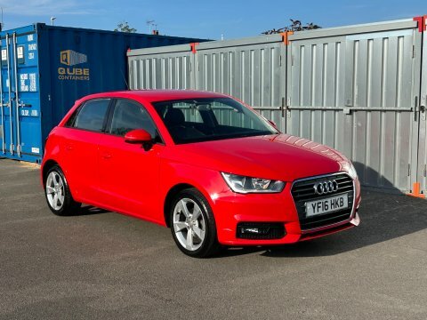 Audi A1 Sportback Tfsi Sport Red #3