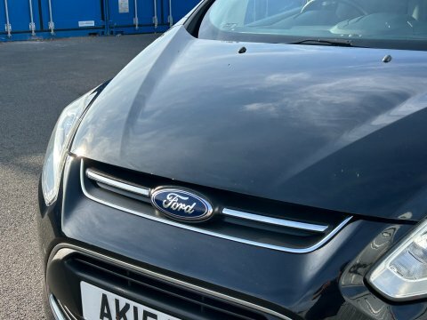 Ford C-Max Zetec Tdci Black #9