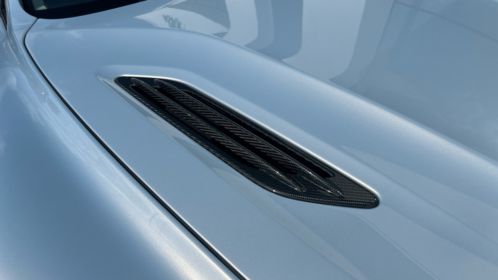 Aston Martin Vanquish S Blue #17