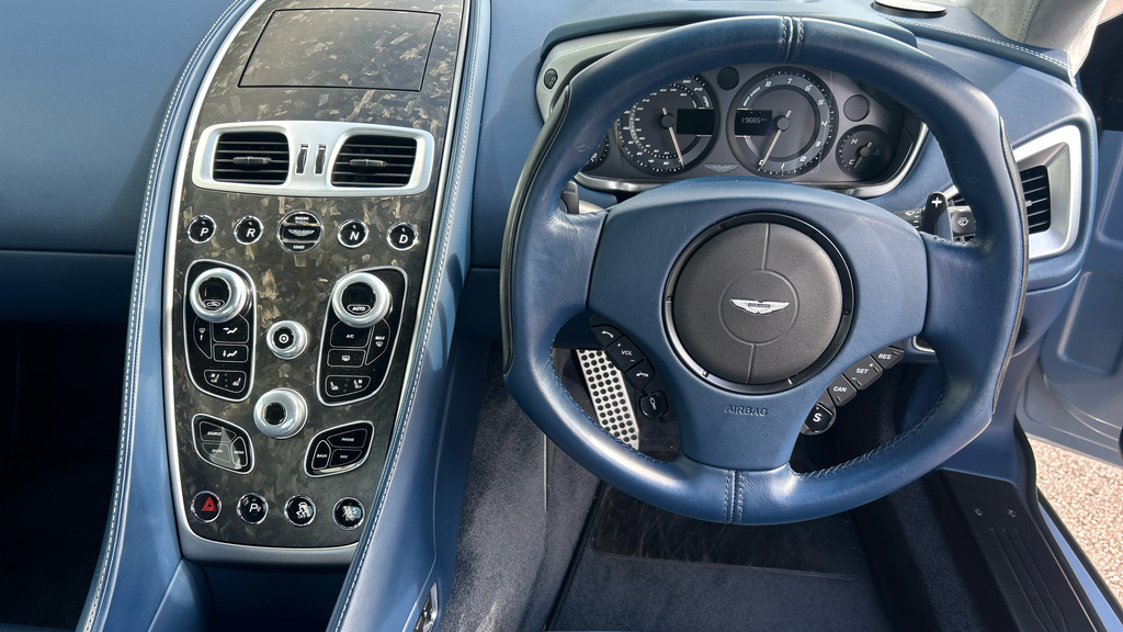 Aston Martin Vanquish S Blue #10