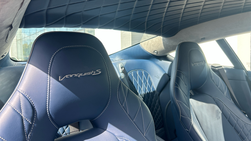 Aston Martin Vanquish S Blue #27