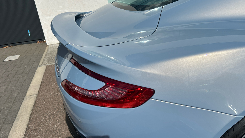 Aston Martin Vanquish S Blue #8