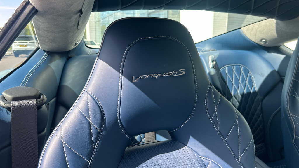 Aston Martin Vanquish S Blue #5