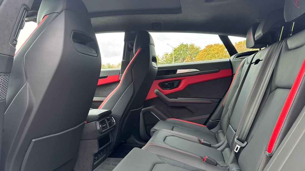 Lamborghini Urus Se 4.0T V8 800 Phev Se EY75GHO #6