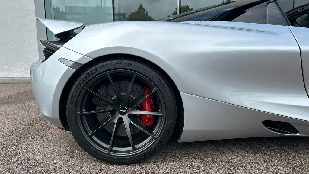 McLaren 720S Spider Performance Plus Black #12