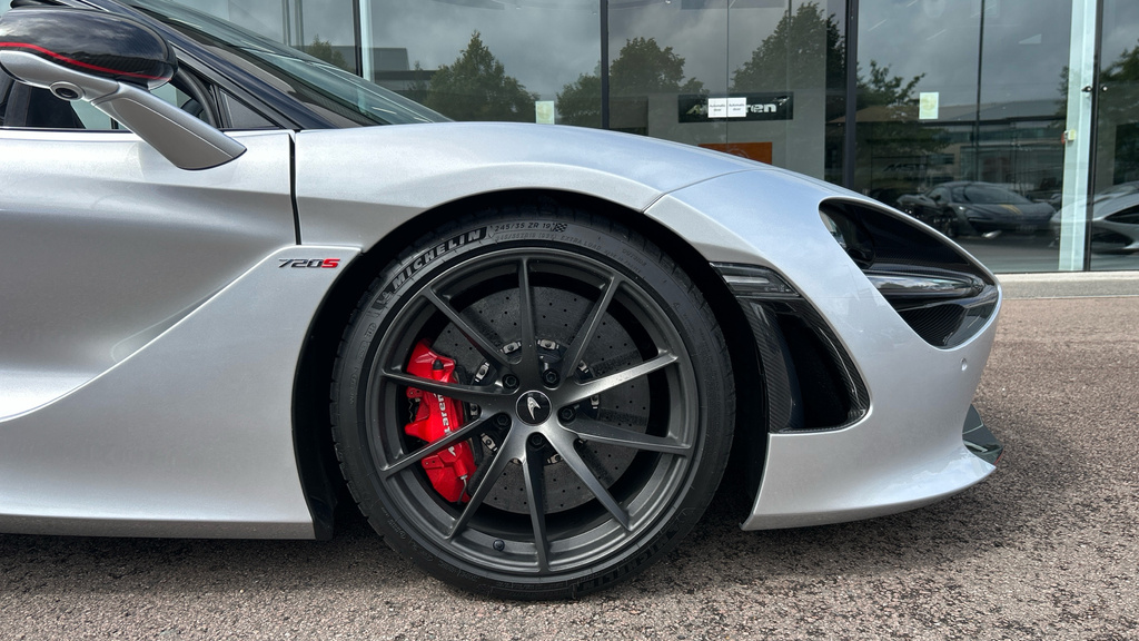 McLaren 720S Spider Performance Plus Black #8