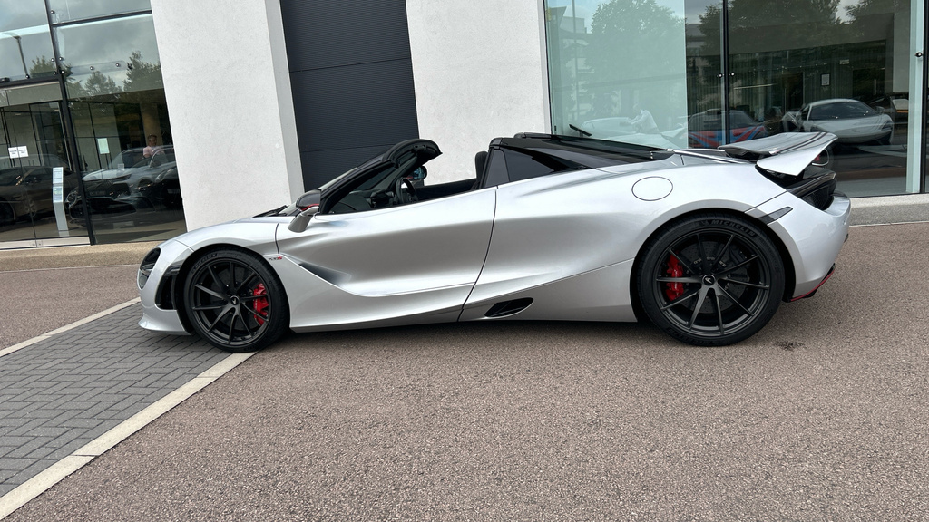 McLaren 720S Spider Performance Plus Black #25