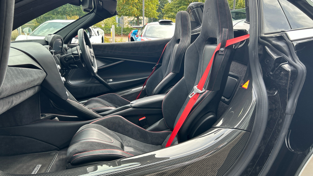 McLaren 720S Spider Performance Plus Black #21