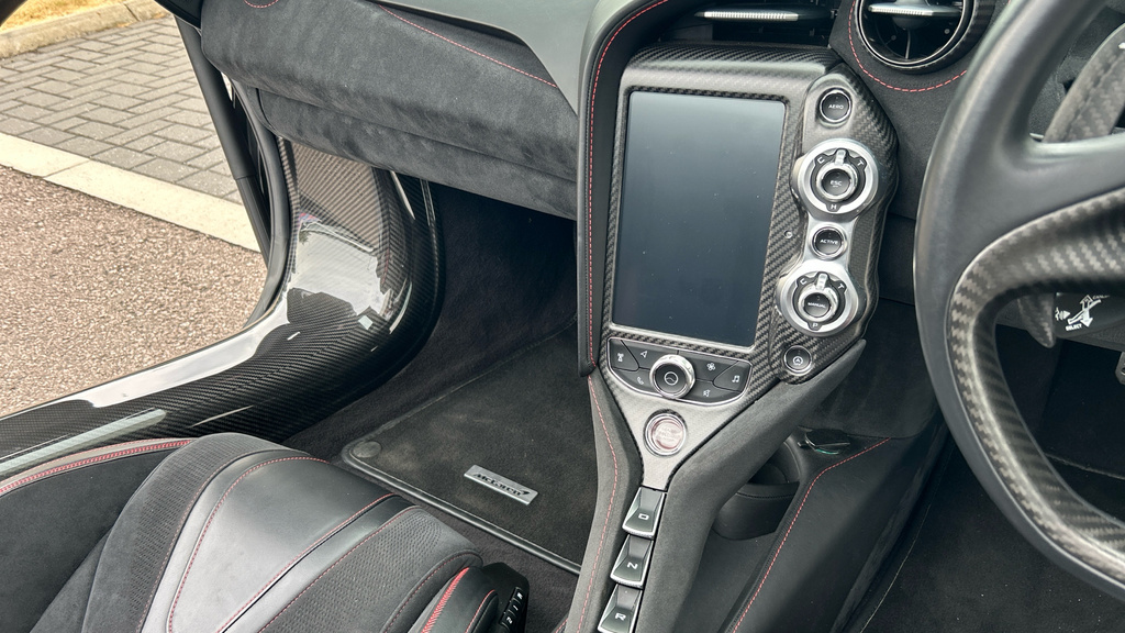 McLaren 720S Spider Performance Plus Black #36