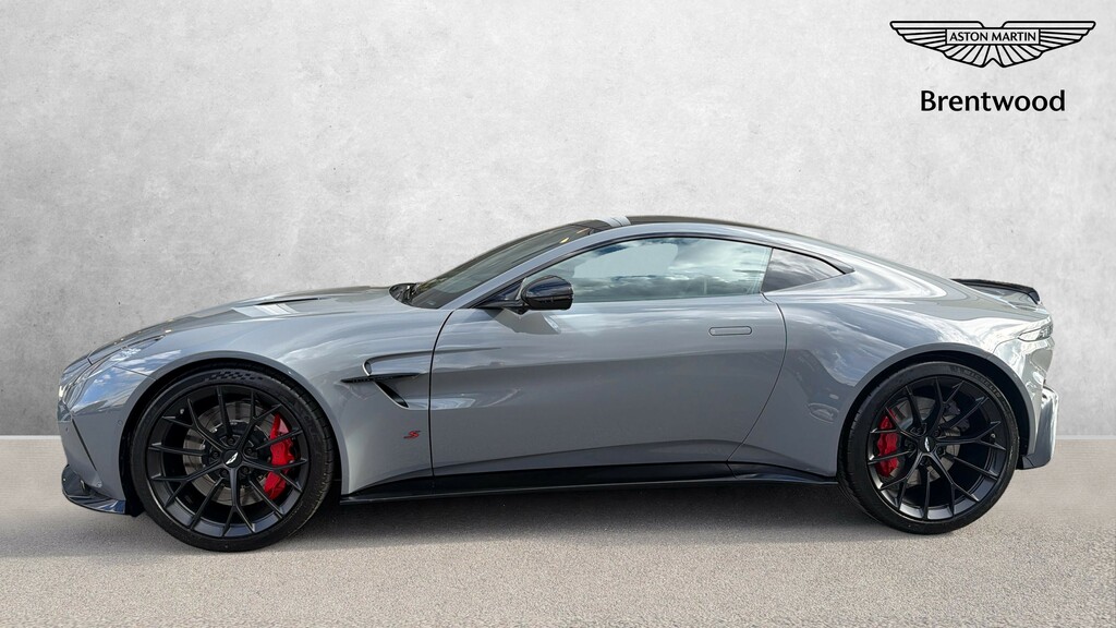Aston Martin Vantage S Green #13