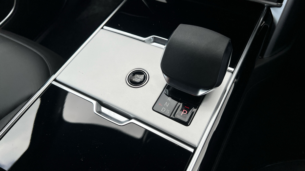 Land Rover Range Rover D200 Dynamic Se Black #13