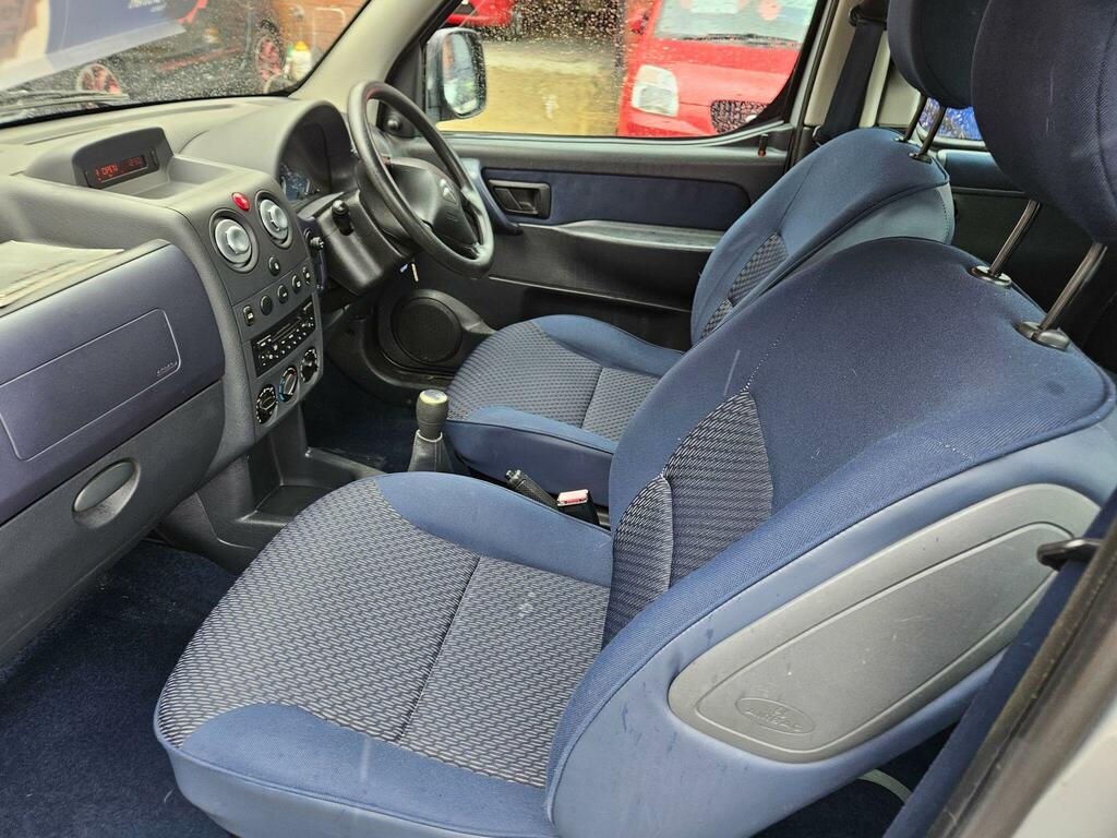 Citroen Berlingo Forte Multispace Mpv Blue #4