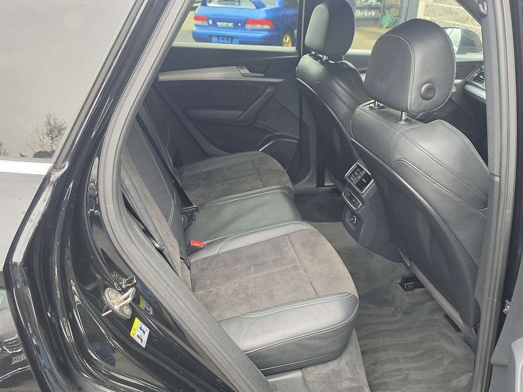 Audi Q5 Tdi S Line U1981 Ulez KM18ENK Black #6