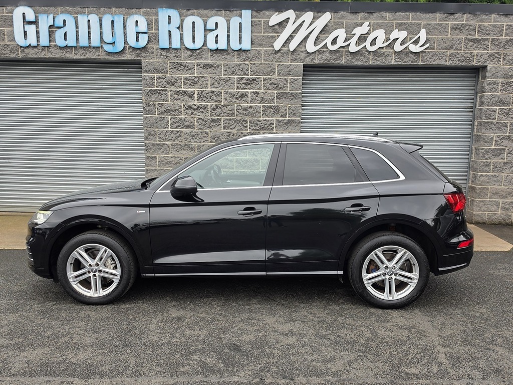 Audi Q5 Tdi S Line U1981 Ulez KM18ENK Black #4