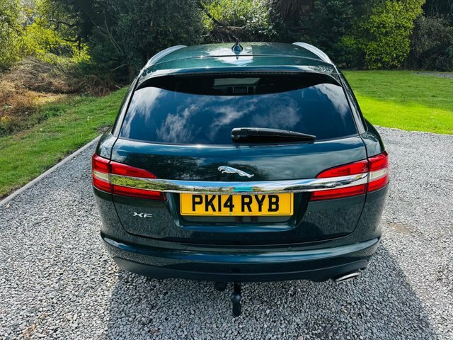 Jaguar XF Premium Luxury Sportbrake Green #4