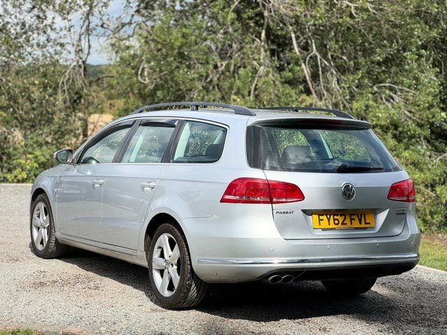 Volkswagen Passat  White #17