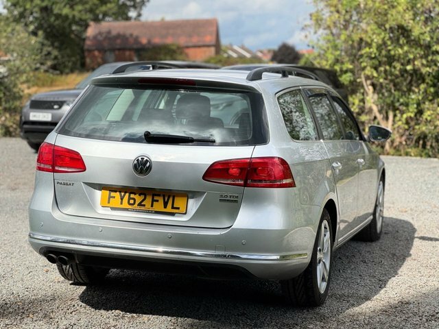 Volkswagen Passat  White #12