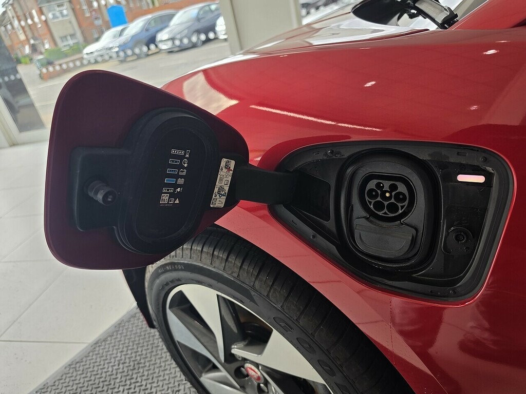 Jaguar I-Pace Suv Red #37