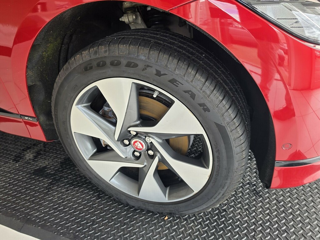 Jaguar I-Pace Suv Red #11