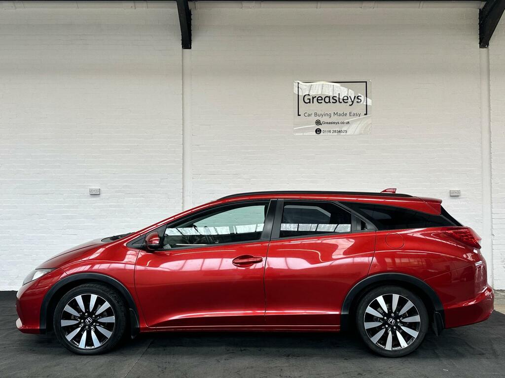 Honda Civic 1.8 I-vtec Se Plus Tourer Euro 5 Red #4