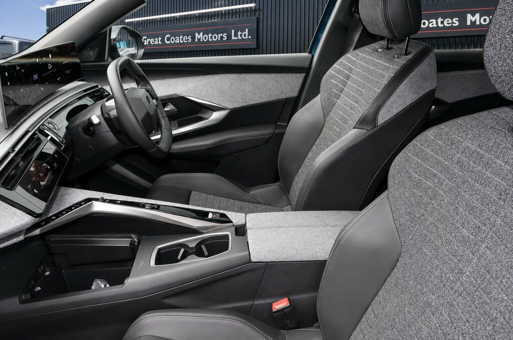 Peugeot 5008 Allure U2190 Ulez Blue #6