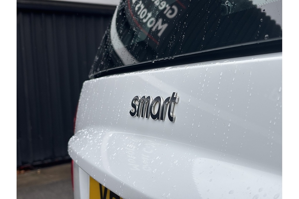 Smart Fortwo Coupe White #13