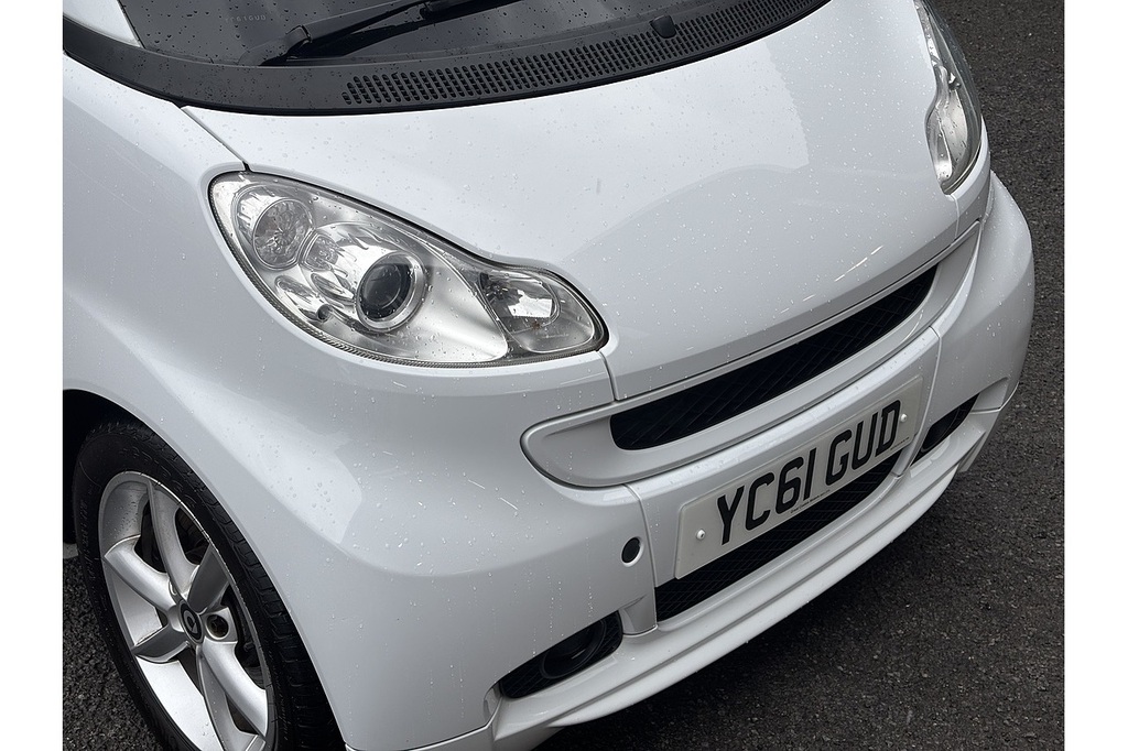 Smart Fortwo Coupe White #9