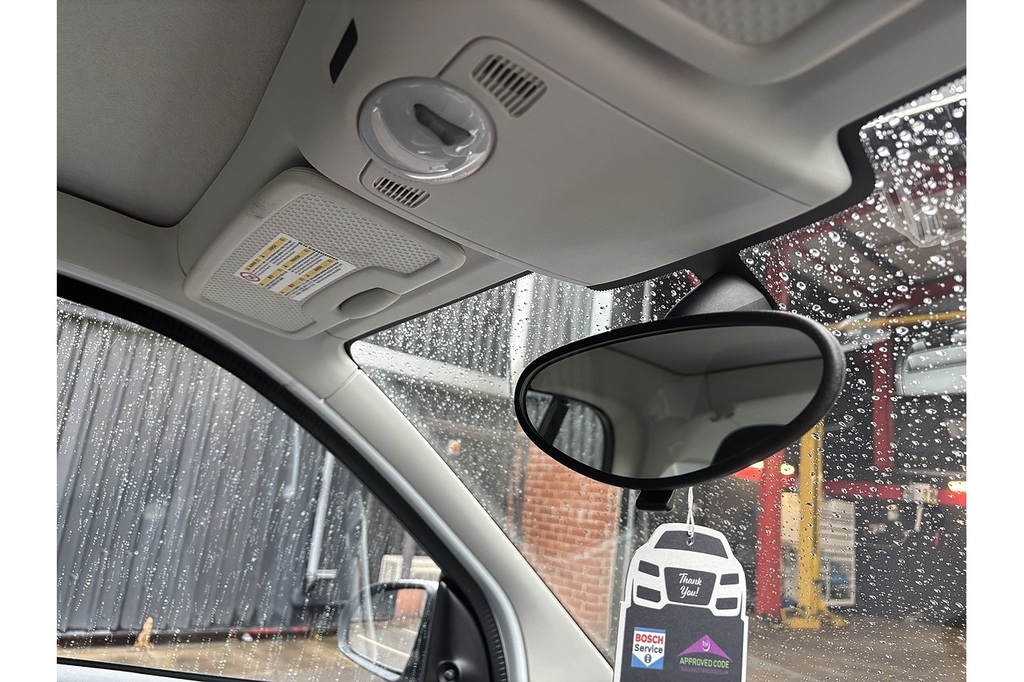 Smart Fortwo Coupe White #36