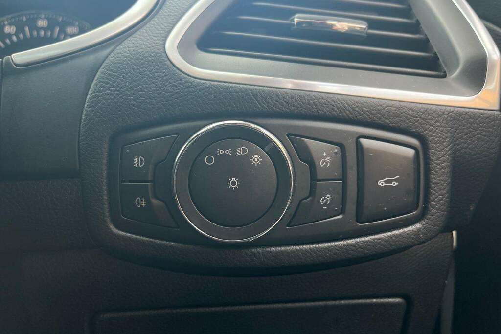Ford S-Max St-line Tdci White #22