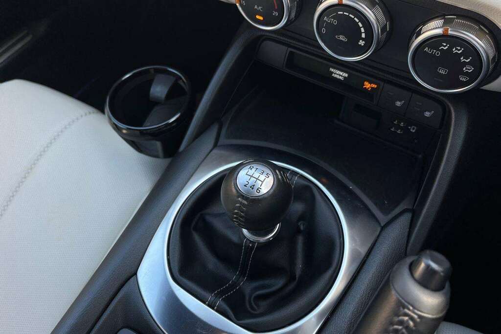 Mazda MX-5 Sports #25