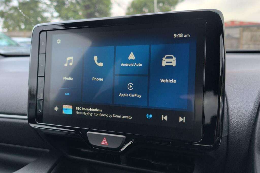 Mazda 2 Exclusive Line Red #9