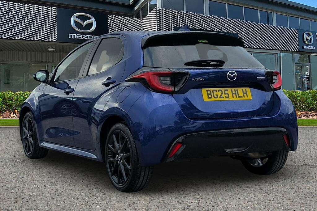 Mazda 2 Exclusive Line Red #2