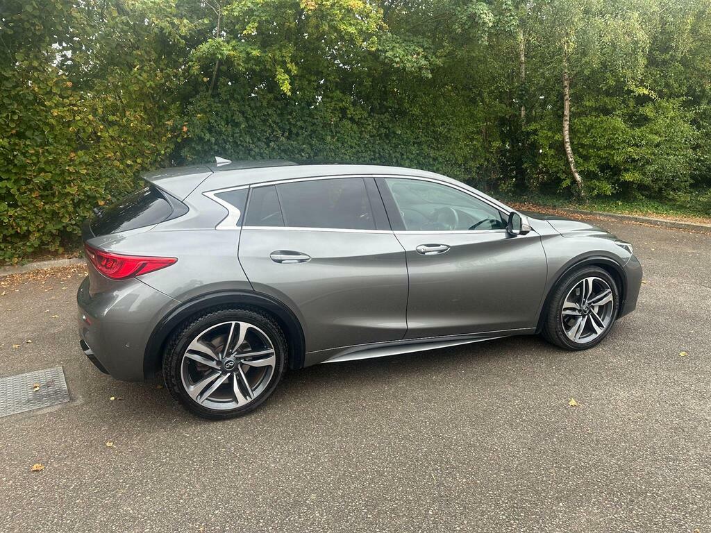 Infiniti Q30 2.2D Sport Dct Awd Euro 6 S S Grey #4