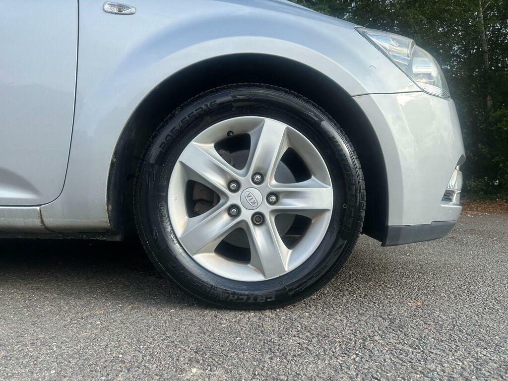 Kia Ceed Hatchback White #13
