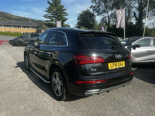 Audi Q5 Tdi V6 S Line Black #5