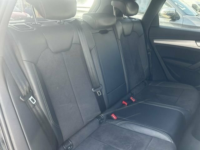 Audi Q5 Tdi V6 S Line Black #6