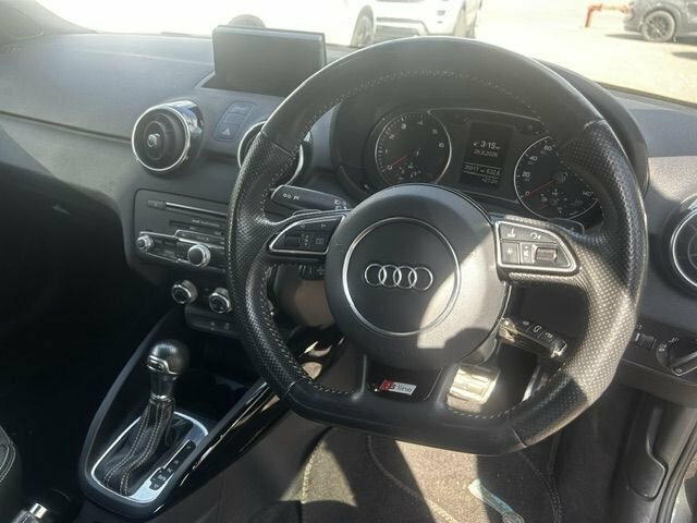 Audi A1 Tfsi Black Edition Sportback GK68DWC Black #6