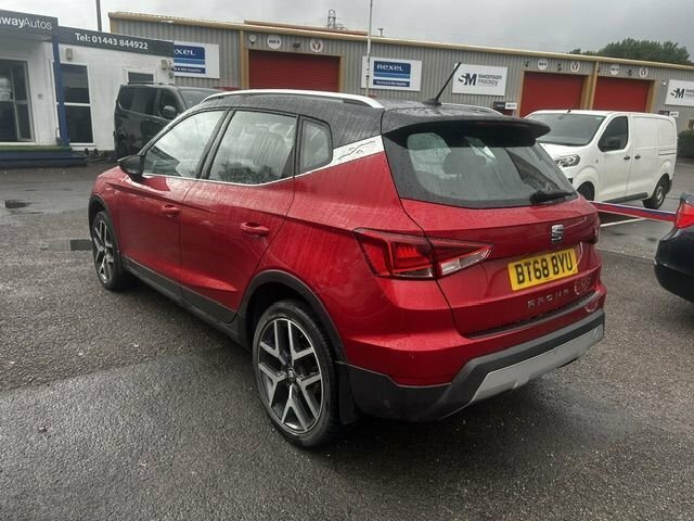 Seat Arona Tdi Xcellence Lux Suv Red #4