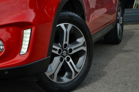 Suzuki Vitara 1.6 Vitara Sz5 Red #3
