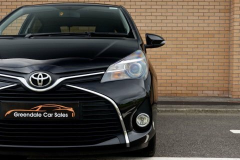 Toyota Yaris 1.3 Yaris Icon Black #5