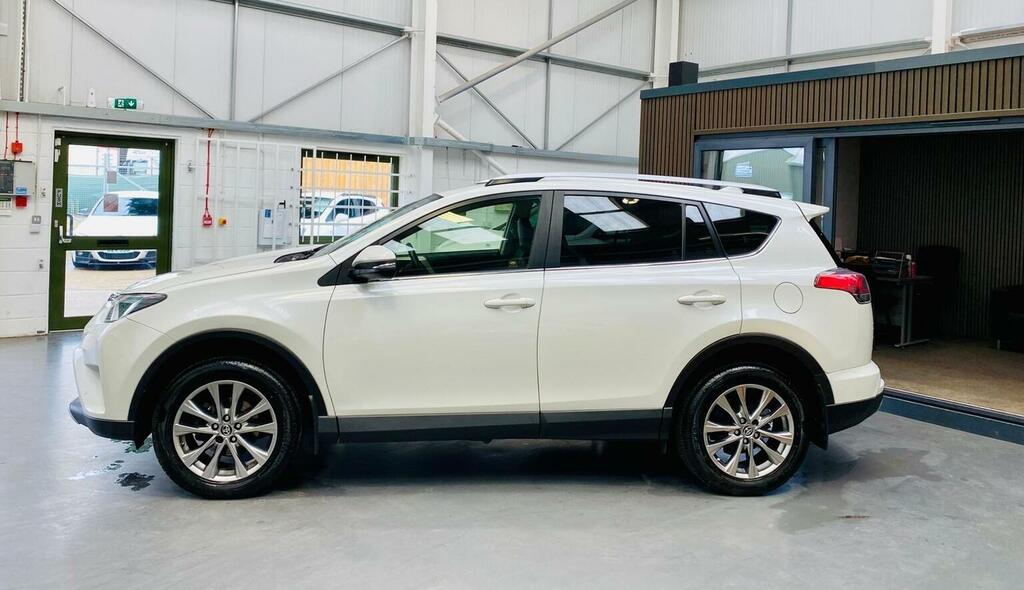 Toyota Rav 4 2.0 V-matic Excel Cvt 4Wd Euro 6 Ss KS16ZBC White #2