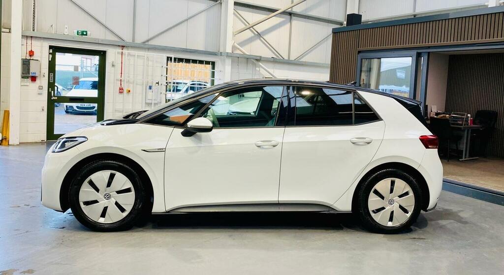 Volkswagen ID.3 Hatchback Pro Performance 58Kwh Max 2021 White #2