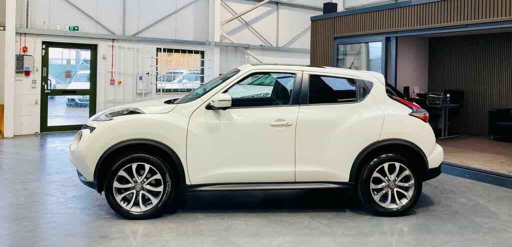 Nissan Juke 1.6 Dig-t Tekna Euro 6 Ss BN67UFE White #2