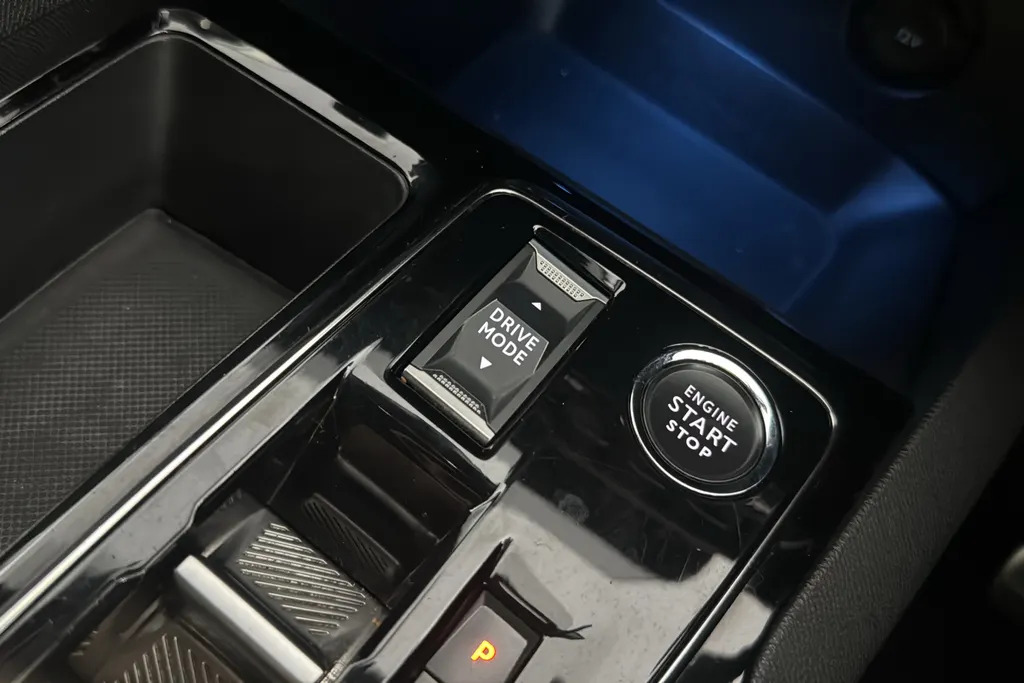 Peugeot 5008 Gt Premium Grey #39