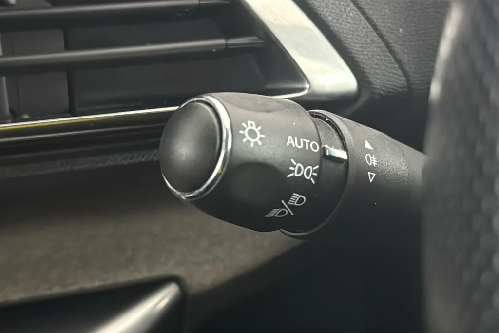 Peugeot 5008 Gt Premium Grey #45