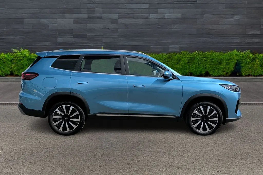Chery Tiggo 8 Summit White #8
