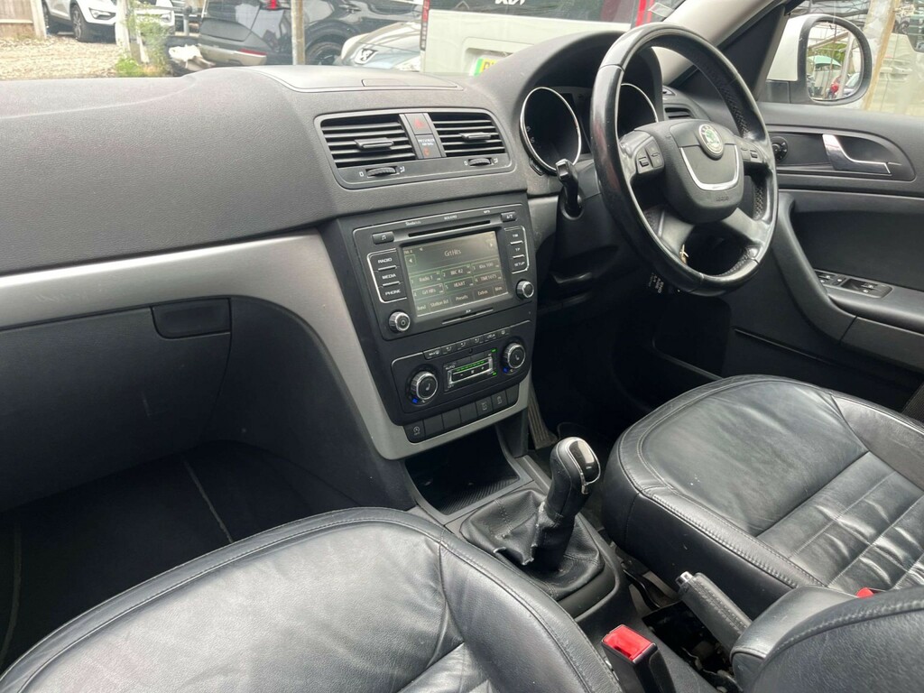 Skoda Yeti Elegance Beige #19