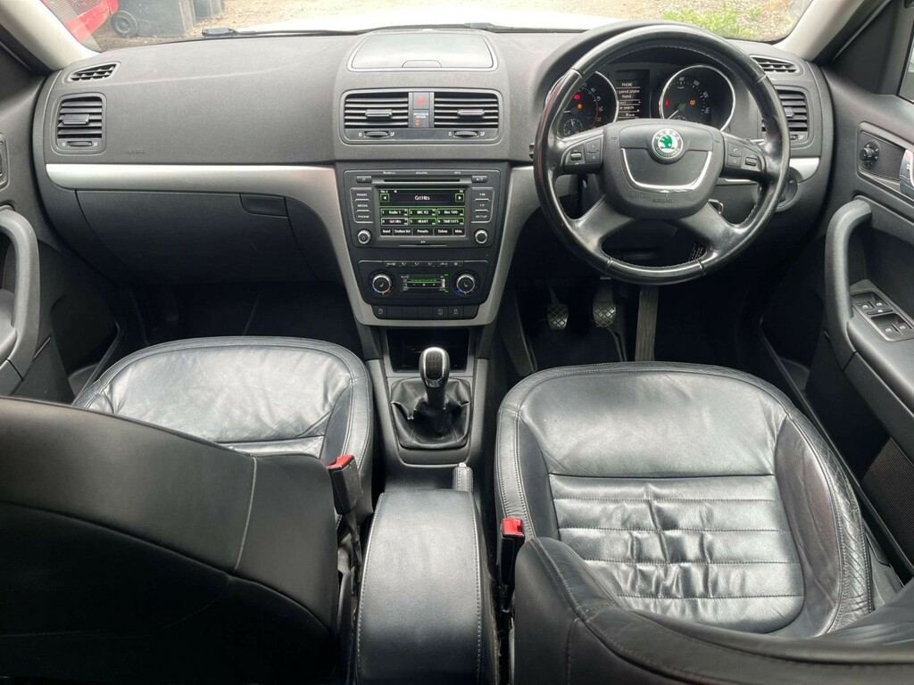 Skoda Yeti Elegance Beige #17