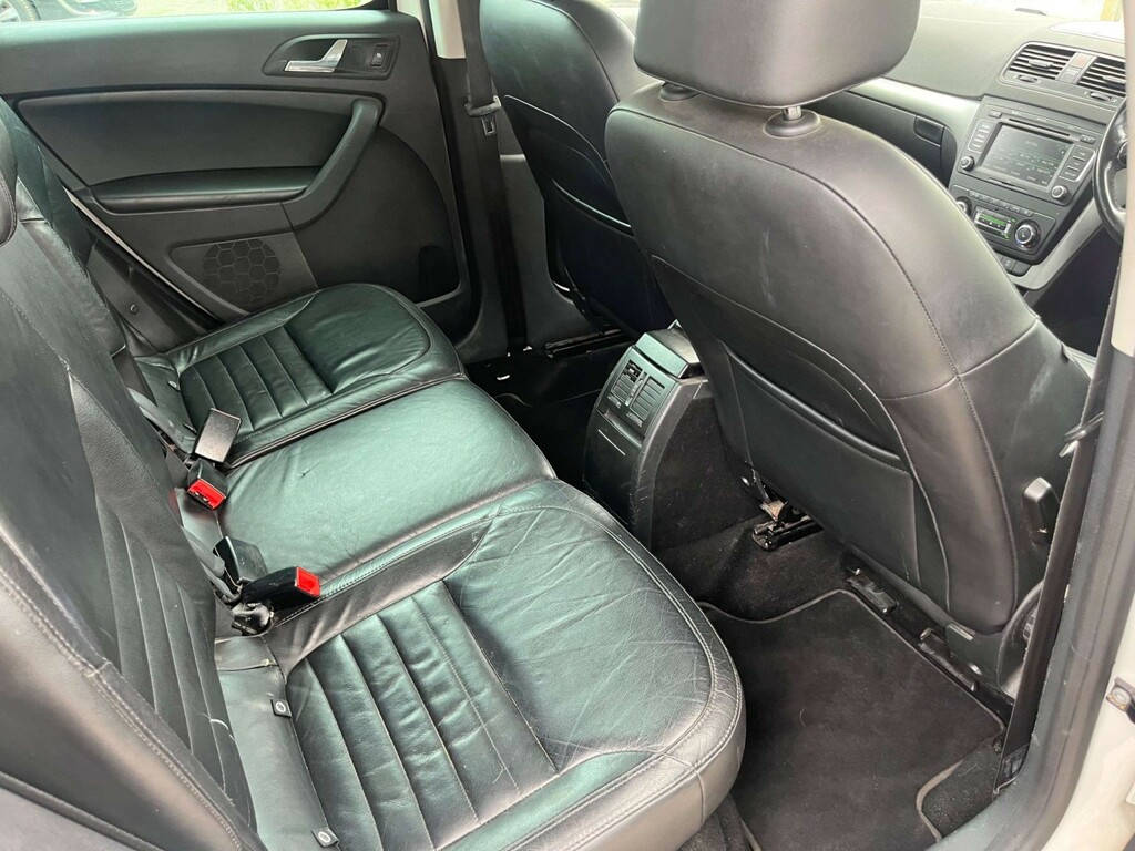 Skoda Yeti Elegance Beige #14